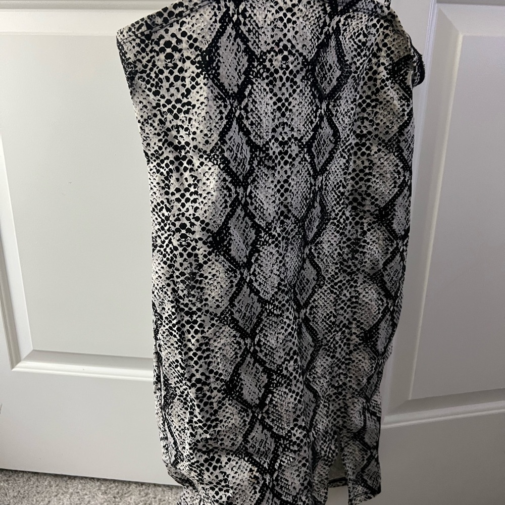 Black and White Snake Print Skirt
